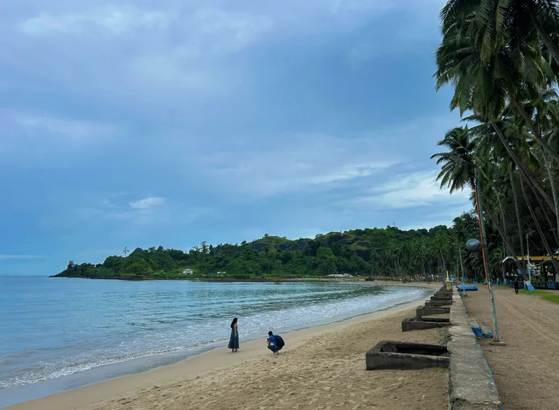 Corbyn Cove beach, Port Blair — returning from Neil Island